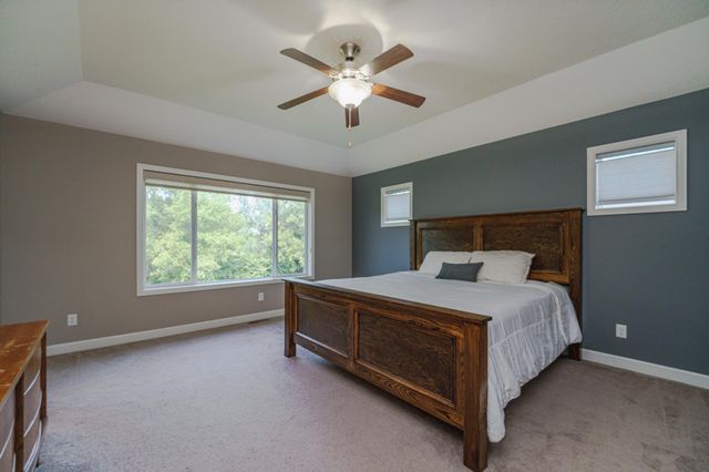 15224 Valley View Drive, Savage, MN 55378