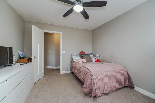 15224 Valley View Drive, Savage, MN 55378