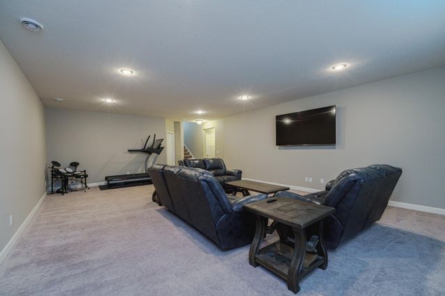 15224 Valley View Drive, Savage, MN 55378