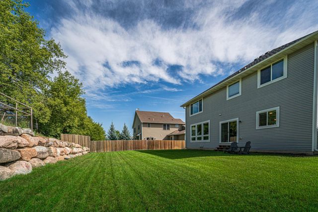 15224 Valley View Drive, Savage, MN 55378
