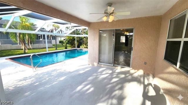 2243 SW 27th ST, Cape Coral, FL 33914