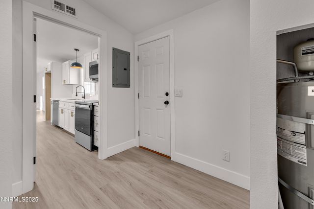 320 Ramsey Way, Reno, NV 89506