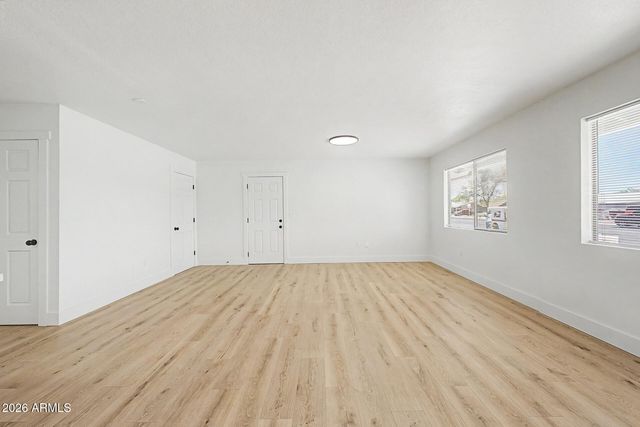 2702 E GROVERS Avenue, Phoenix, AZ 85032
