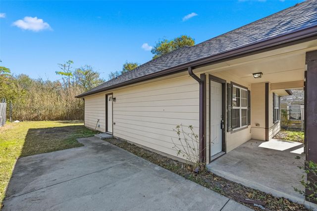 309 Gravel Street, Waxahachie, TX 75165