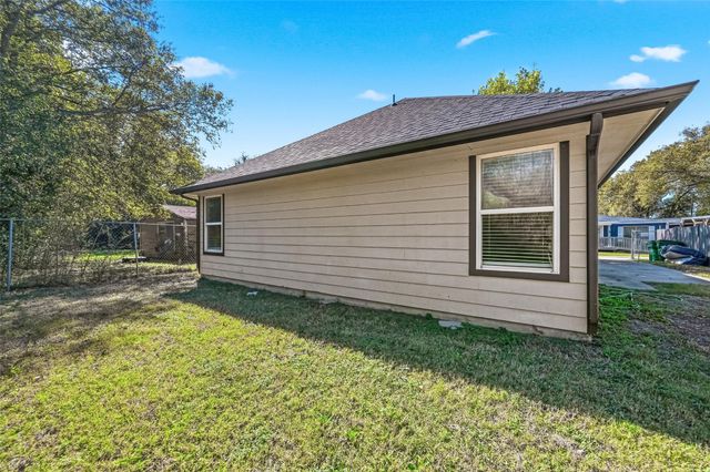 309 Gravel Street, Waxahachie, TX 75165
