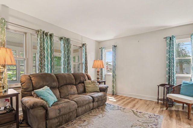 301 N Victoria Street, Mishawaka, IN 46544