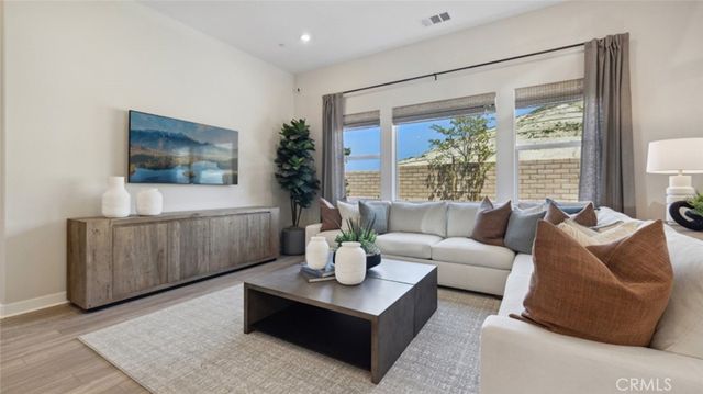 24553 Camino Canoa, Valencia, CA 91354