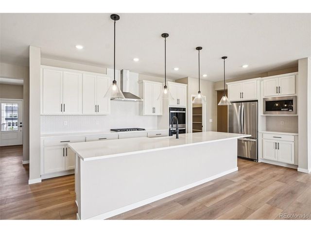 13817 Daffodil Way, Parker, CO 80134