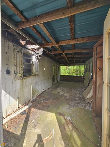 111 Smith Road, Newnan, GA 30263