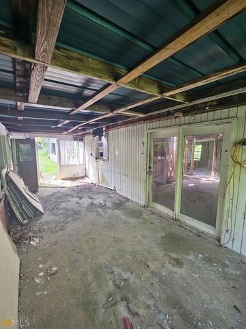 111 Smith Road, Newnan, GA 30263
