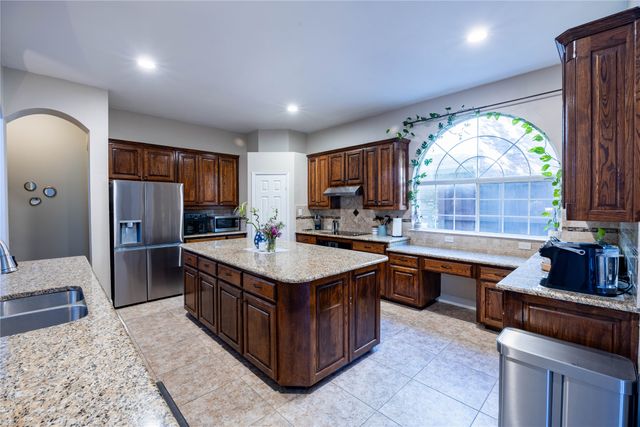 1218 Bridgeway Lane, Allen, TX 75013