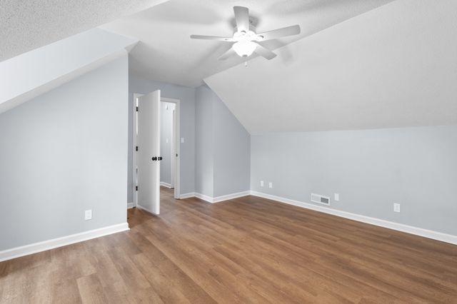 334 Kelsey Dr, Clarksville, TN 37042