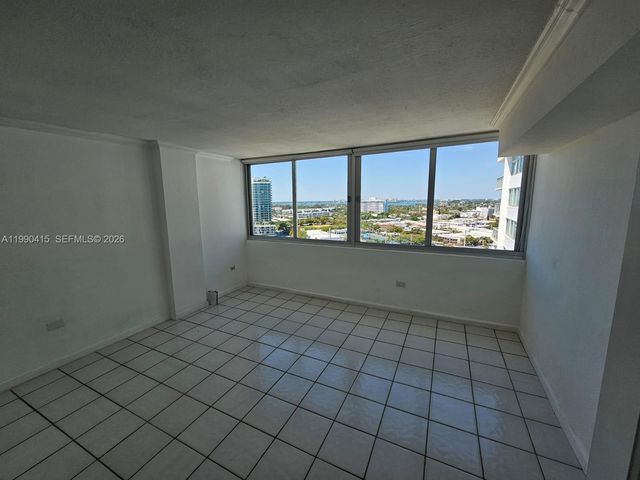 7135 Collins Ave 1821, Miami Beach, FL 33141