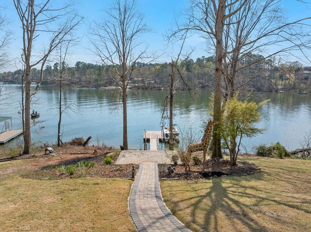 106 Stoneridge Drive, Chesnee, SC 29323