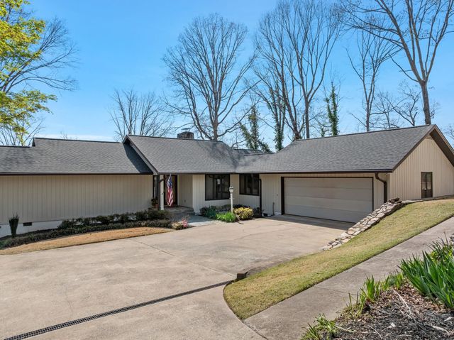 106 Stoneridge Drive, Chesnee, SC 29323