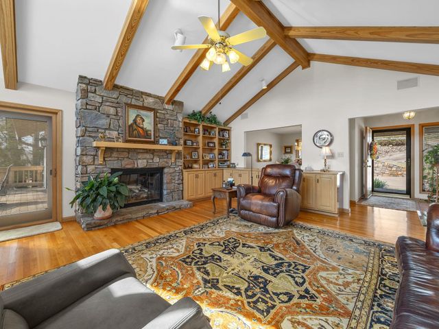 106 Stoneridge Drive, Chesnee, SC 29323