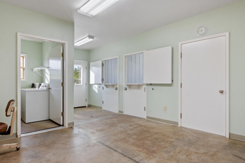 297 Paper Trail, Lewistown, MT 59457 photo 35