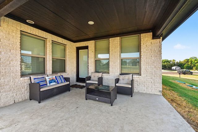 8 Beech Street, Howe, TX 75459