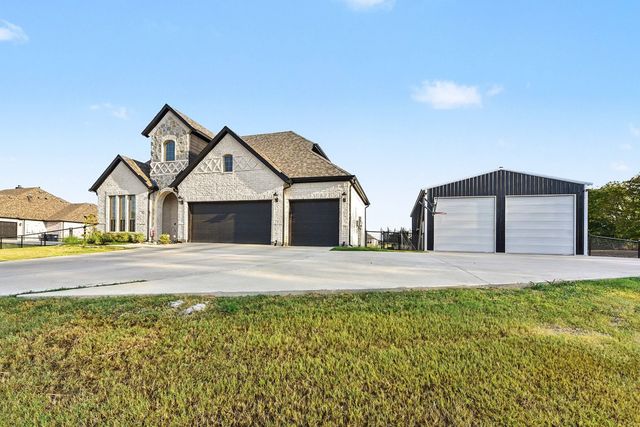 8 Beech Street, Howe, TX 75459