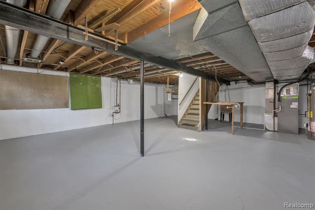 3489 Riverview Court, Wayne, MI 48184