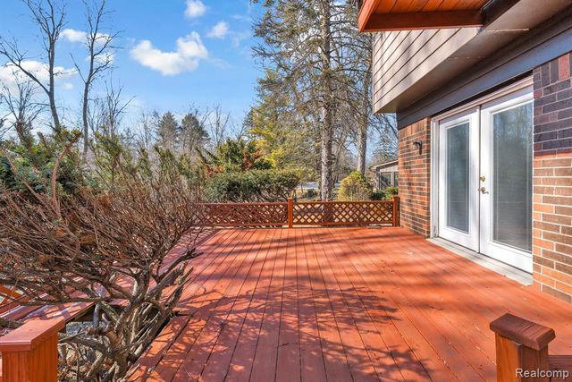 3489 Riverview Court, Wayne, MI 48184