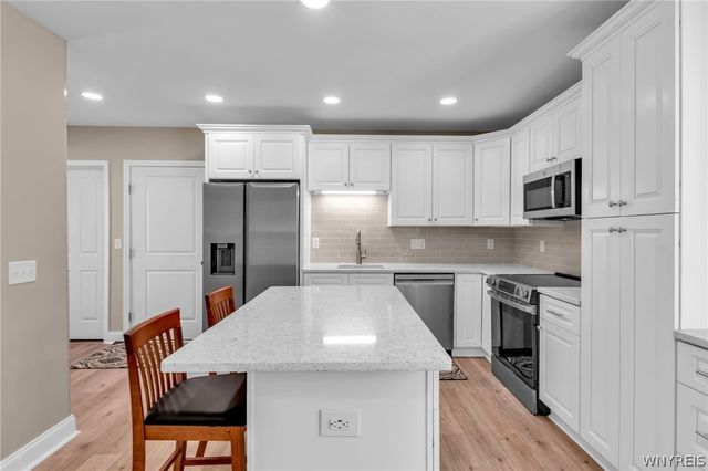 4691 Quarry Lane, Clarence, NY 14031
