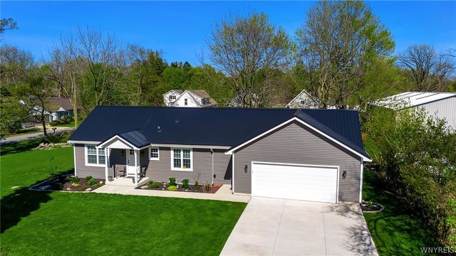 4691 Quarry Lane, Clarence, NY 14031
