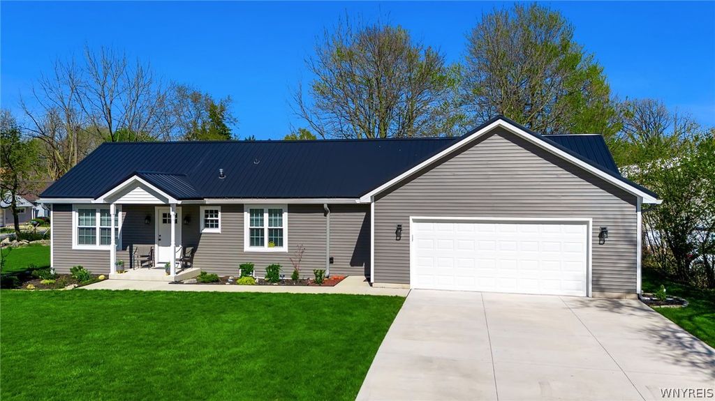 4691 Quarry Lane, Clarence, NY 14031
