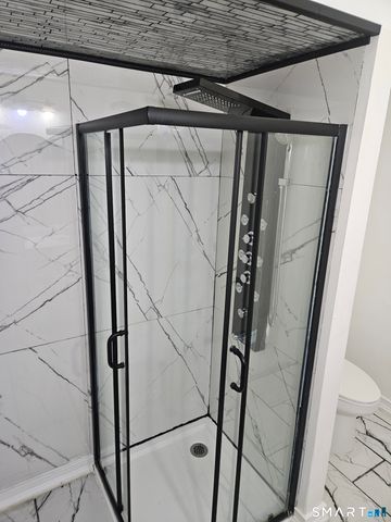 236 Brooks Street 236, Bridgeport, CT 06608