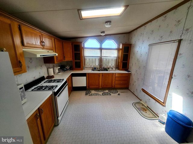 104 ASSATEAGUE CT, Ocean City, MD 21842