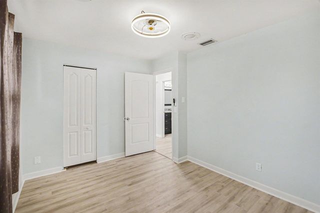 2174 Dickens Street NE, Palm Bay, FL 32907