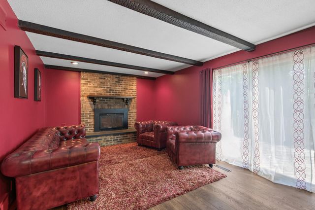 2144 Valley View Place, Saint Paul, MN 55119