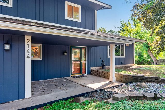 2144 Valley View Place, Saint Paul, MN 55119
