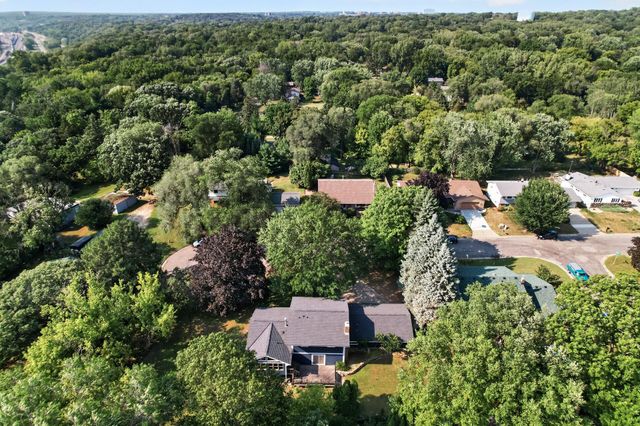 2144 Valley View Place, Saint Paul, MN 55119