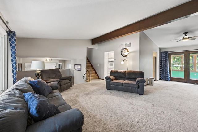 2144 Valley View Place, Saint Paul, MN 55119