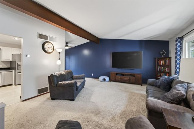 2144 Valley View Place, Saint Paul, MN 55119