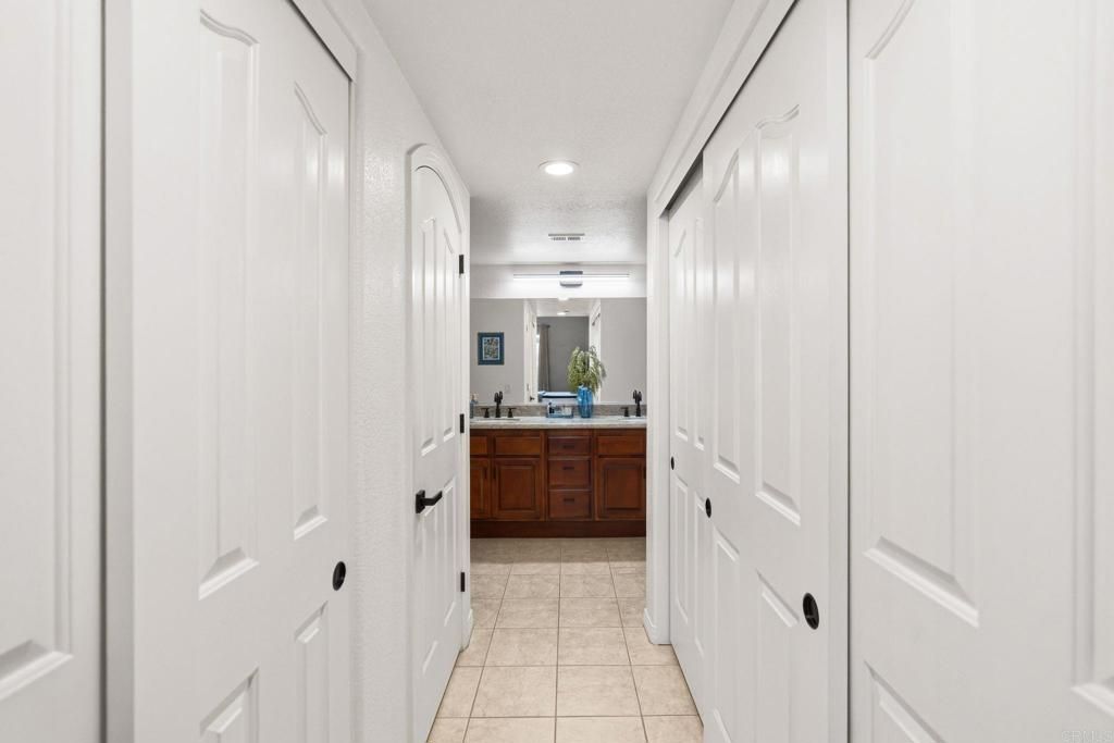 Image 31 of property listing at 301 W G Street 409, San Diego, CA 92101