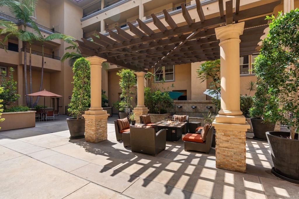 Image 40 of property listing at 301 W G Street 409, San Diego, CA 92101