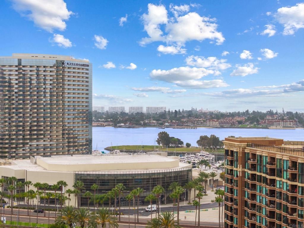 Image 51 of property listing at 301 W G Street 409, San Diego, CA 92101