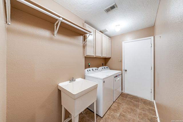 13127 Almond Bend, Universal City, TX 78148