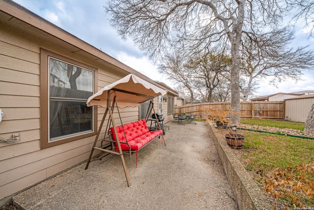 13127 Almond Bend, Universal City, TX 78148