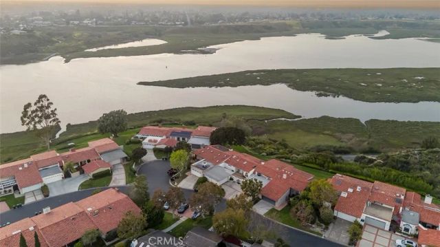 2165 Vista Entrada, Newport Beach, CA 92660
