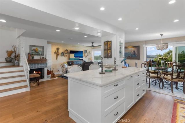 2165 Vista Entrada, Newport Beach, CA 92660