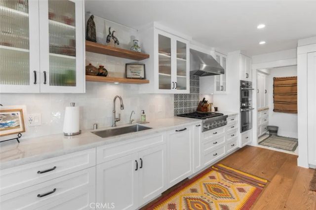 2165 Vista Entrada, Newport Beach, CA 92660