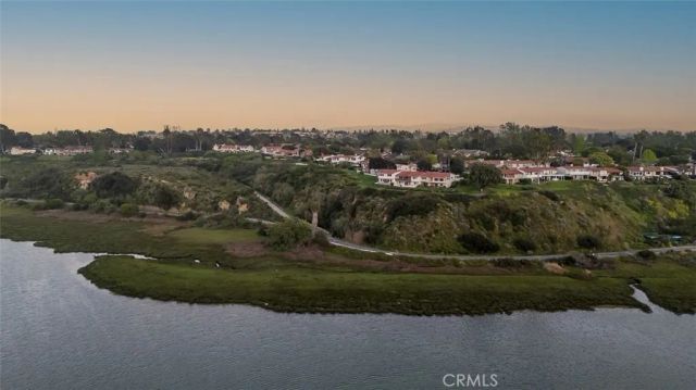 2165 Vista Entrada, Newport Beach, CA 92660