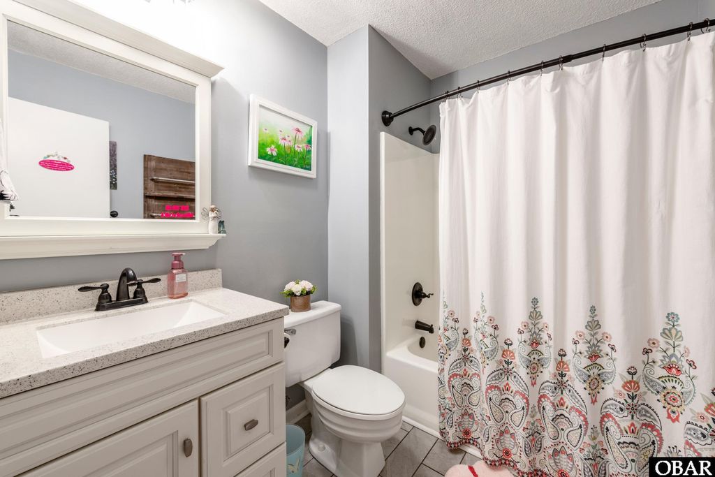 Image 21 of property listing at 222 W Kitty Hawk Road, Kitty Hawk, NC 27949