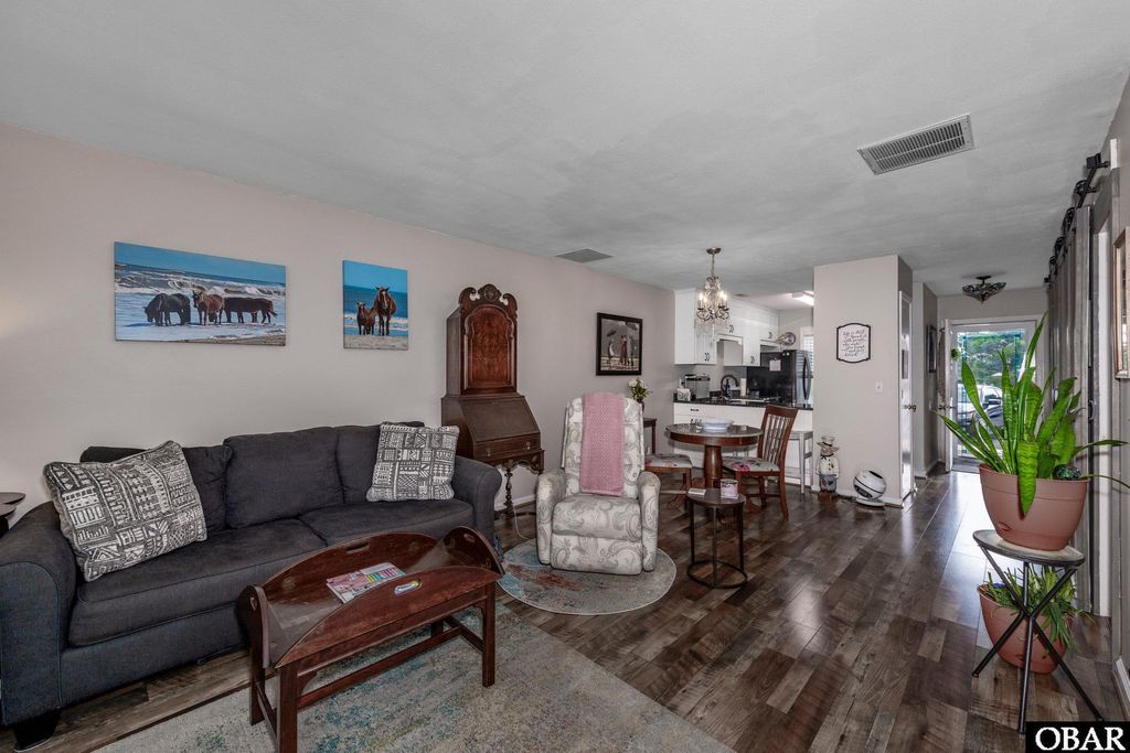 Image 4 of property listing at 222 W Kitty Hawk Road, Kitty Hawk, NC 27949