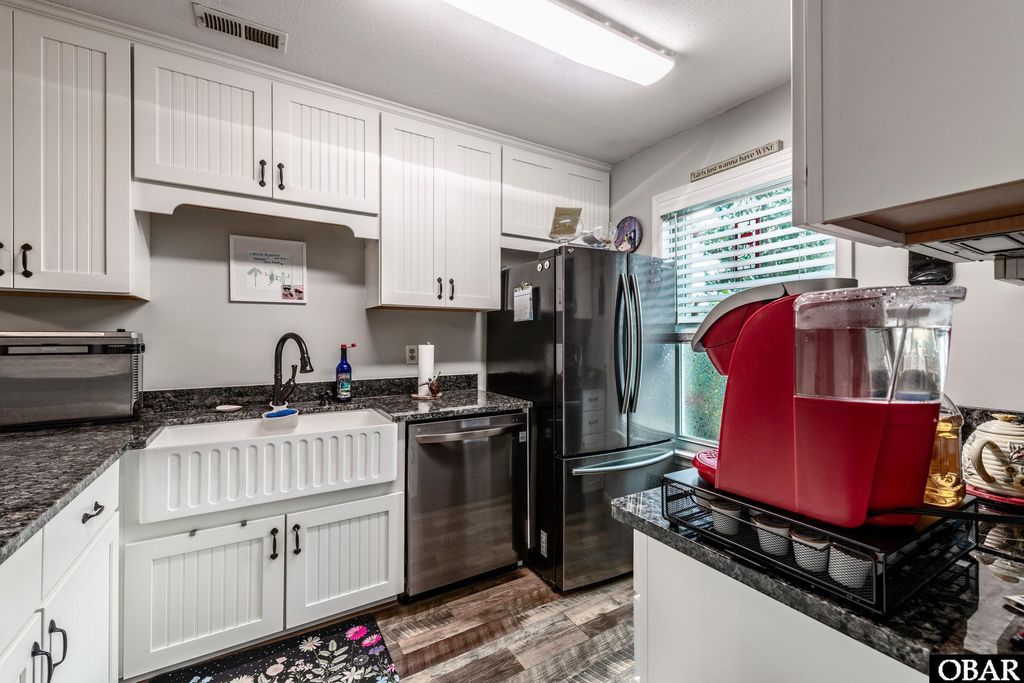Image 9 of property listing at 222 W Kitty Hawk Road, Kitty Hawk, NC 27949