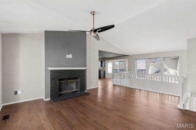 262 Royallsprings Parkway, O'fallon, MO 63368