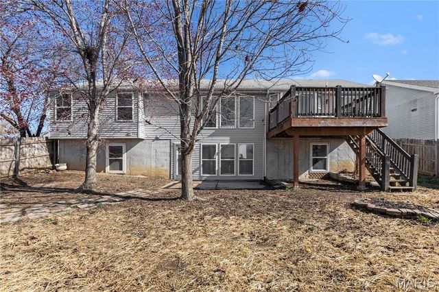 262 Royallsprings Parkway, O'fallon, MO 63368